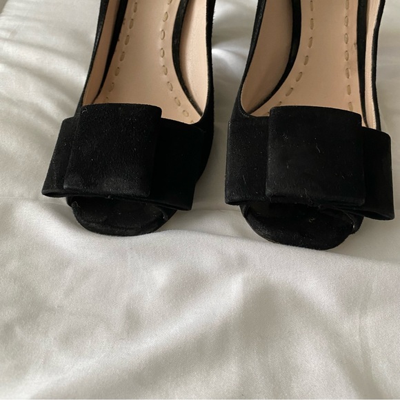 Miu Miu Black Suede Bow Peep Toe Pump - Picture 4 of 8